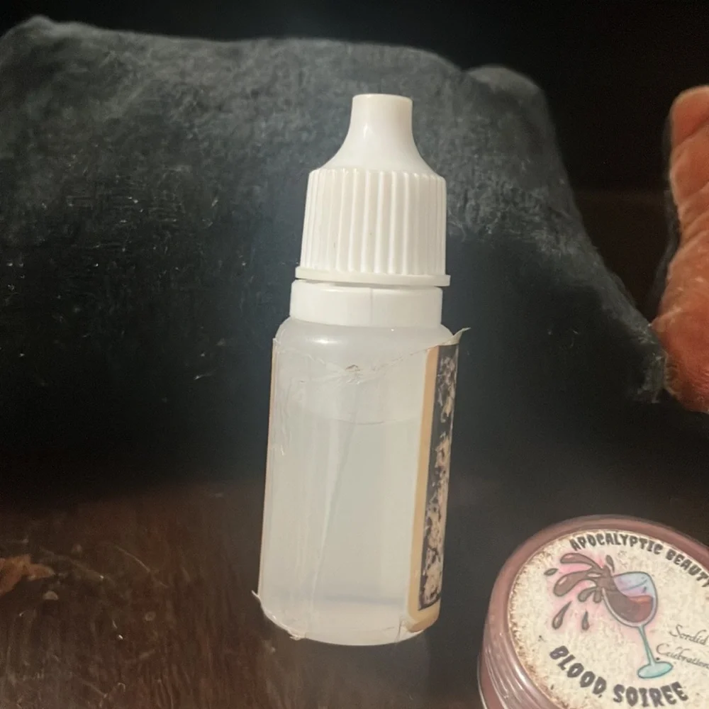 Apocalyptic Beauty Loose Eyeshadow Blood Soiree with Liquid Mixing Medium Etsy